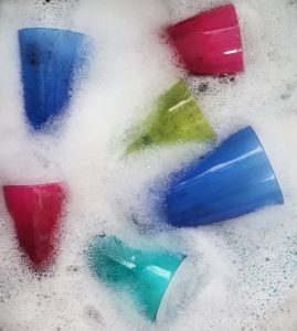 שרברב ומנעולן מומחה נותני שירותי התיקון אשר יודעים לתת שירות טוב עם מלא ידע